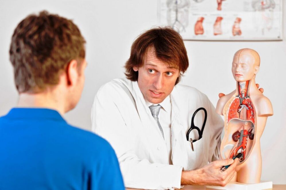 Medicul sfătuiește pacientul cu privire la motivele care inhibă potența